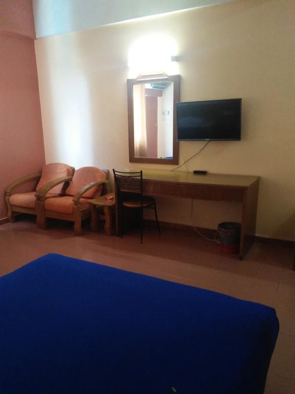 Hotel Asrc Алор Сетар Екстериор снимка
